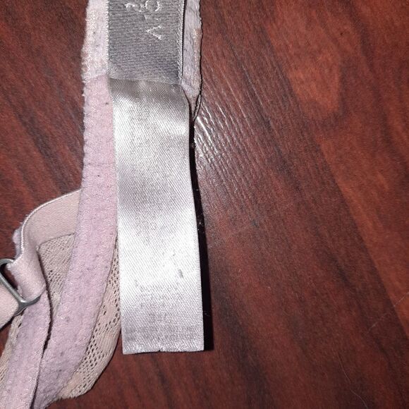 Victoria Secret Bra  - Picture 2 of 2